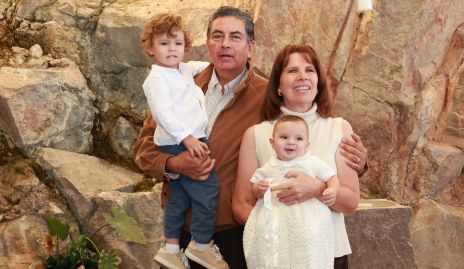  José María Hernández, Guillermo Acosta, Sandra Michel y Alonso Hernández.