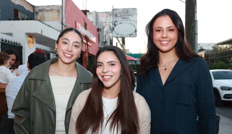  Valentina Reyes, Valeria Esmeralda y  Karime Rodríguez.