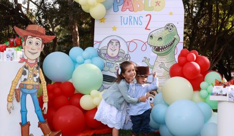  Amelia y Pablo Torres.