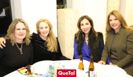  Carmen Zwieger, Tayde Gaviño, Mucia Salazar y Guillermina Hernández.
