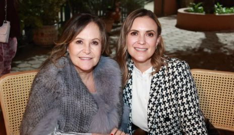  Ingrid y Sandra Pérez de la Garza.