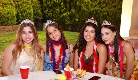  Dana Heinze, Ana Isa Andrade, Isabela Halgara y Paula de la Rosa.