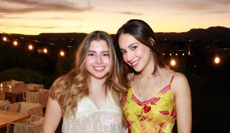  Dana Heinze y Paula de la Rosa.