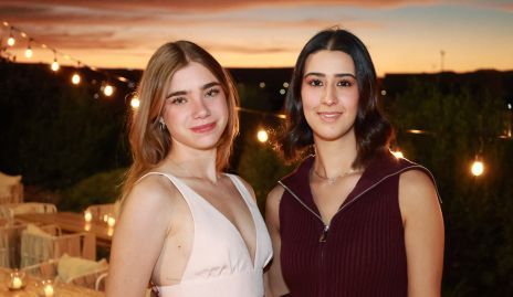  Macarena Rosillo e Isabel Gutiérrez.