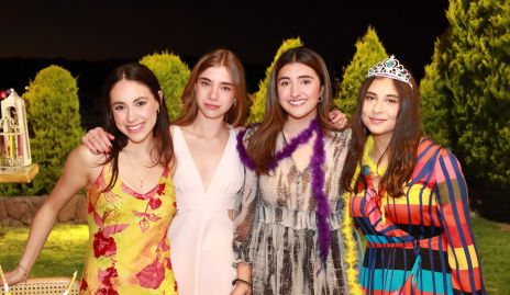  Paula de la Rosa, Macarena Rosillo, Isabela Reyes y Mare Cordero.