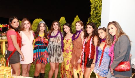  Paula de la Rosa y sus amigas.