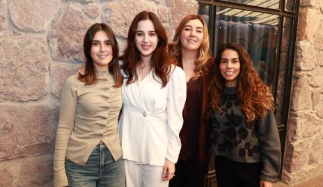  Isabel Pérez, Renata Castillo, Ana Gaby Motilla y Alejandra Martínez.