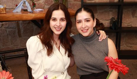  Renata Castillo y María José Sánchez.