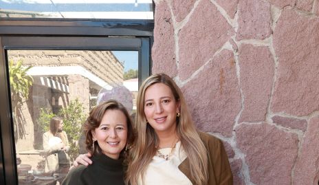  Tere y Gaby Del Valle.