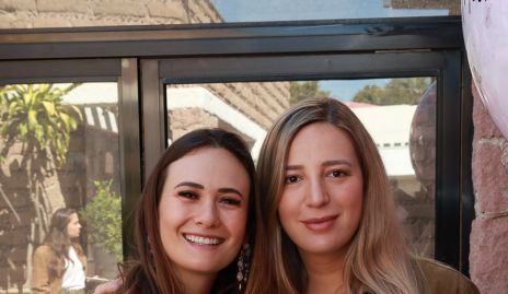  Ana Sofía Loredo y Gaby Del Valle.