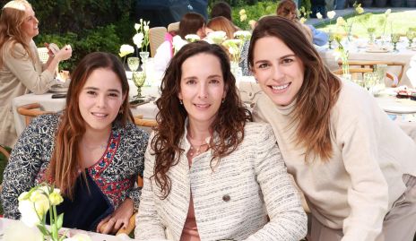  Ingrid de Luna, Fabiola Martín Alba y Paulina Aguirre.