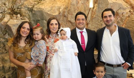  Alejandra Ascanio, María Emilia Villasana, Ana Sofía Ascanio, Luciana Blanco, Raymundo Blanco, Sebastián Villasana y Sebastián Villasana.