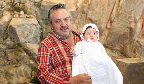  Manuel Ascanio con su nieta Luciana Blanco.