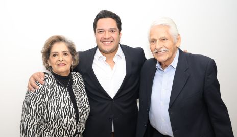 Rosita Álvarez, Raymundo Blanco y Manuel Rodríguez.