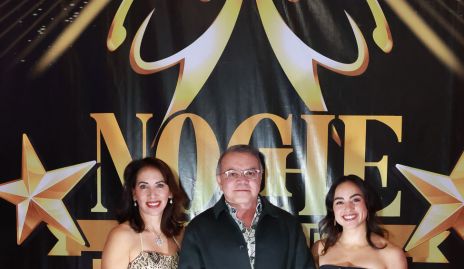  Bety Escobedo, Arturo Guadarrama y Cristina Ortiz.