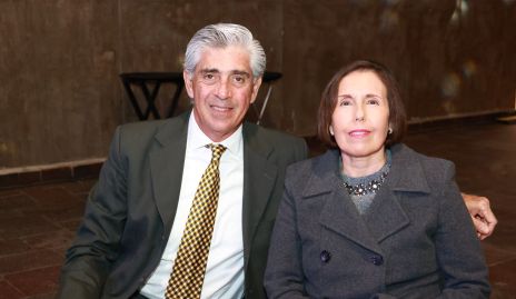 Héctor Cansino y Esther Fernández.