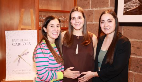  María Domínguez, Mercedes Díaz y Sofía Coello.