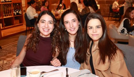  Paula Ochoa, Valeria Rangel y Regina Diego.