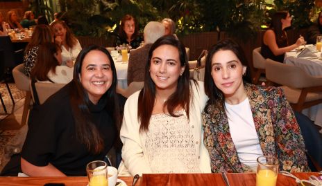  Ana Paula Domínguez, María Berrueta y Daniela Lavín.