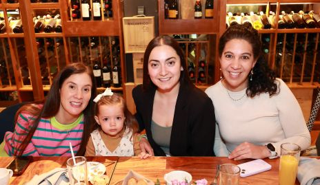  Marianely Domínguez, María Sofía Madrigal, Sofía Coello y Cristina Aguiliera.