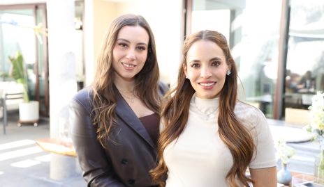  Patty De Antuñano y Fernanda Paredes.