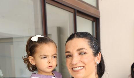  Francesca Delgado y Carla Moreno.