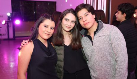  María Fernanda, Lorenza De Antuñano y Diego Alfredo.