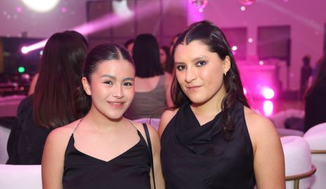  Natalia Flores y María Fernanda.