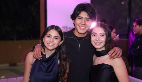  Montse Ortiz, Patricio Ramírez y Alison García.