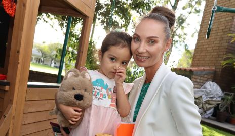  Chris y su hija Eli.