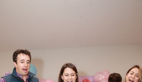  Charlie de la Peña, Julene Arzola, Josune Arzola, Juliana y Carola.