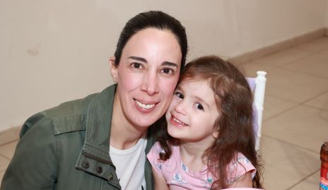  Judith y Camila Reynoso.