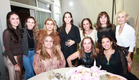  Valentina Herrera, Lucila Andrade, Carmenchu, Marcela Schekaiban, Ileana Rodríguez, Beatriz Canseco, Güera Valle, Güera Gutiérrez,  Rocío Valle y Cristina Puga.