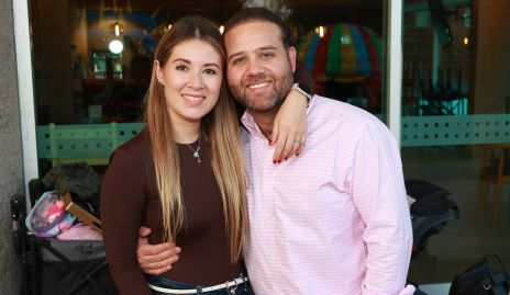  Alejandra Puente y Ricardo Leos.