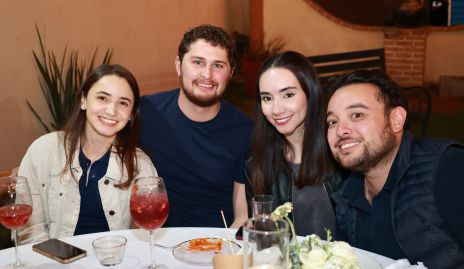  Paty Acuña, Enrique Dávila, Ximena Alderete y Guillermo Medina.