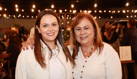  Estefany Díaz y Geraldina Alvarado.