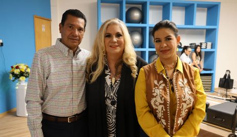  Jerónimo Hernández, Maru Vilet y Margarita Martínez.