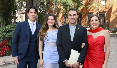  Mau López, Vero Godiba, Santiago Abella y Marcela Valle.