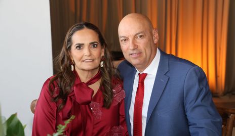  Gabriela Villanueva y Carlos González.