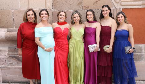  Liz Aradillas, Marcela Zacarías, Marcela Valle, Sofía Valle, Mariana Dávila, Natalia Gómez e Isa Flores.