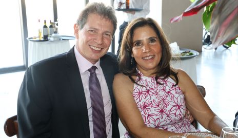  Luis Navarro y Gabriela Chevaile.