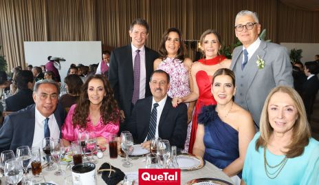  Luis Navarro, Gabriela Chevaile, Ramón Zacarías, Marcela Valle, Gerardo Chevaile, Silvia Medrano, Alberto Kasis, Cristina Galán y Guillermina de Zarzosa.