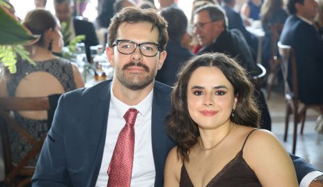  Carlos Esparza y Paulina Valle.