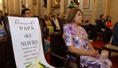  Patricia Martínez mamá del novio.