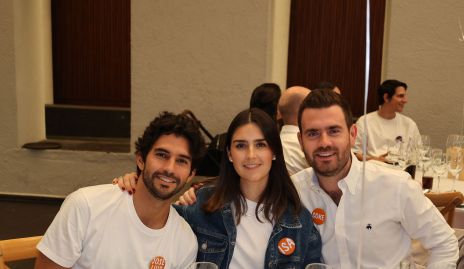  José Luis Leiva, Isabel Pérez y Jorge Mendizábal.