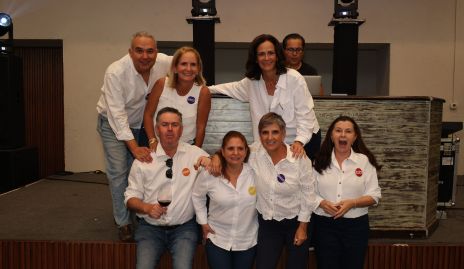  Primos Mendizábal, Jorge, Ivette, Daniela, Jorge, Mariana, Denisse y Cecy.