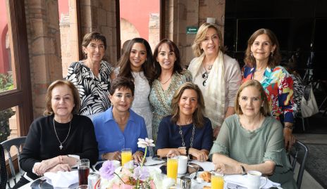  Maggie Jourdain, Tania Loredo, Susana Rangel, Rosy Mercado, Luz María Rubín de Celis, Samira Mustre, Martha Elena Muñiz e Ivonne Cazarín.