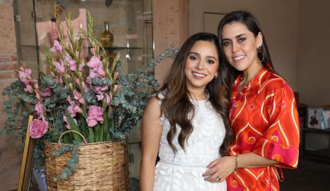  Tania Loredo y Alejandra Valle.