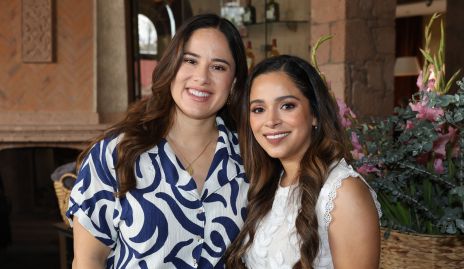  Adriana Narváez y Tania Loredo.
