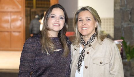  Mónica Salinas y Sandra Valle.